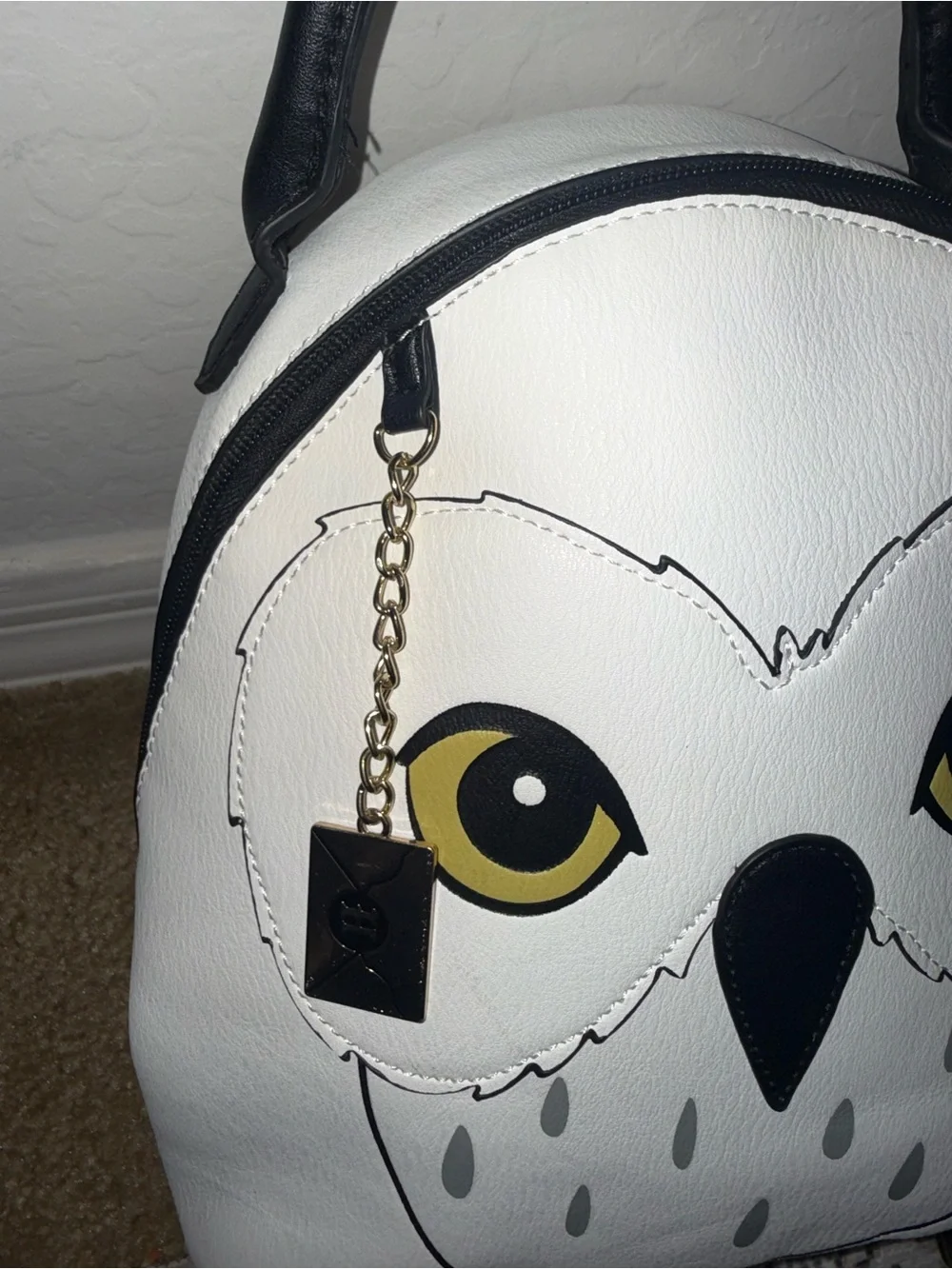 Like-new Harry Potter Hedwig White Owl Face Mini Backpack with Black Straps